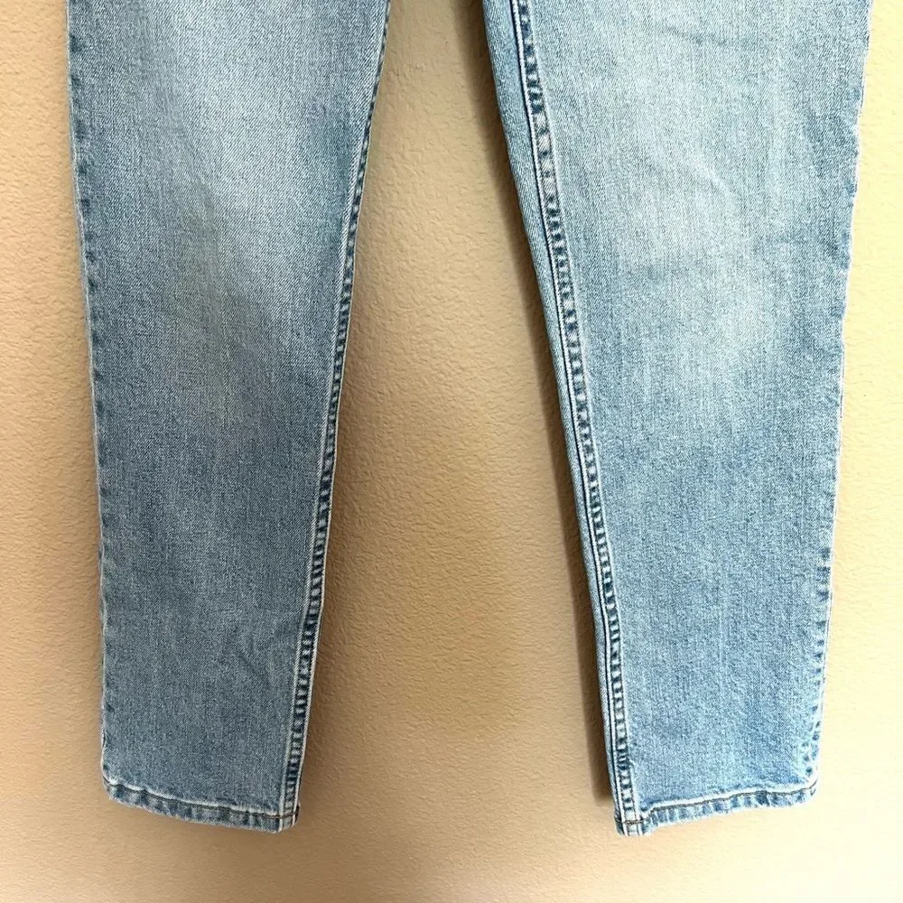 Everlane 90’s Cheeky Jean